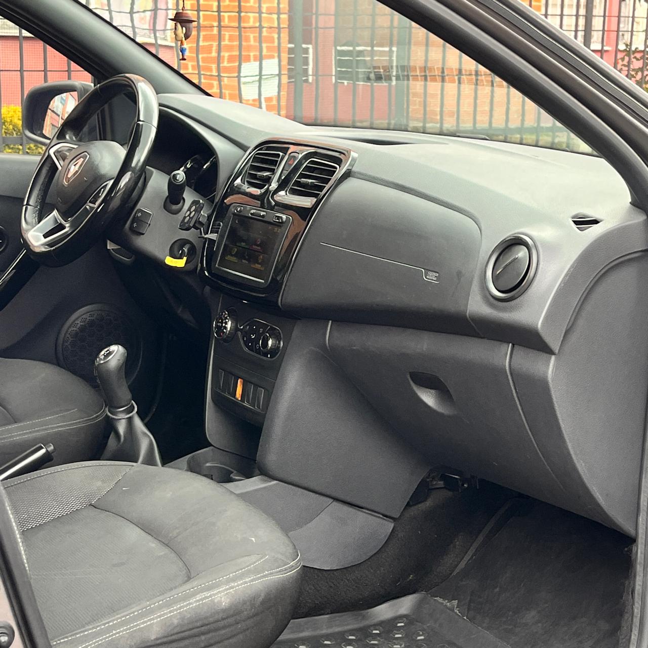 RENAULT SANDERO ZEN MT 1.6CC 16V 2022: imagen 8