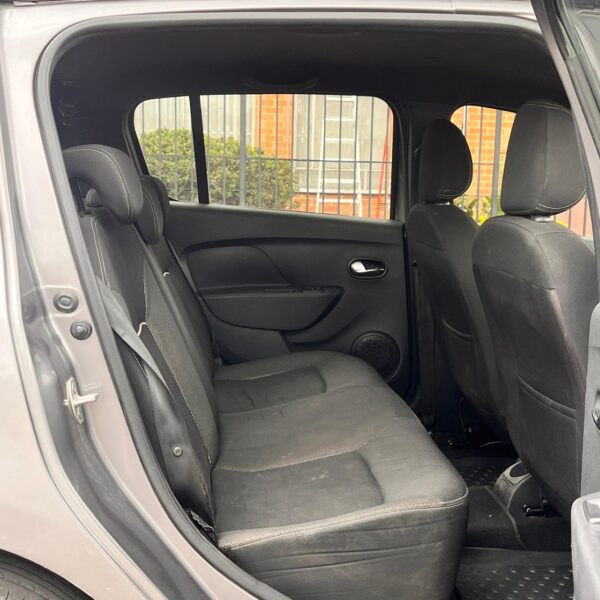 RENAULT SANDERO ZEN MT 1.6CC 16V 2022: imagen 10