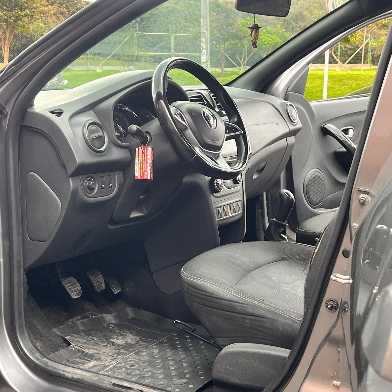 RENAULT SANDERO ZEN MT 1.6CC 16V 2022: imagen 13