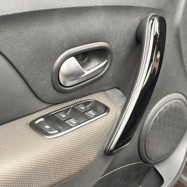 RENAULT SANDERO ZEN MT 1.6CC 16V 2022: imagen 14