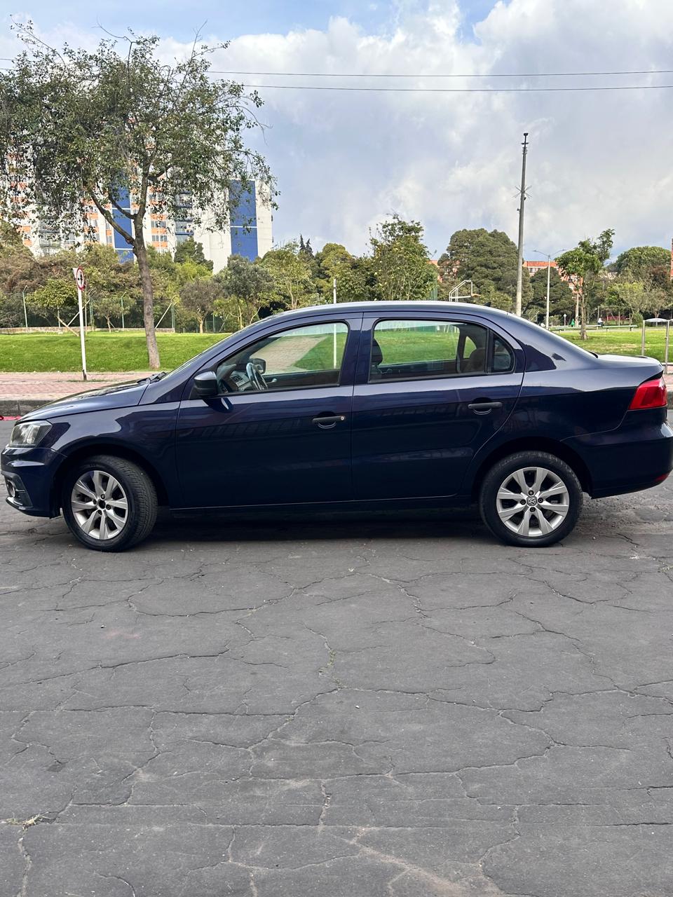 VOLKSWAGEN VOYAGE COMFORTLINE MT 1.6CC 2017: imagen 3