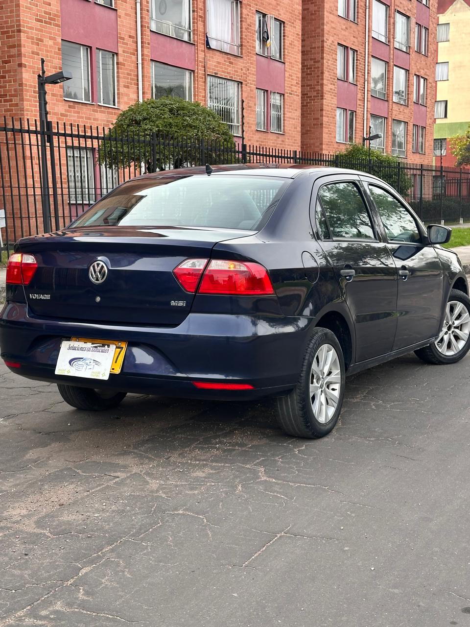 VOLKSWAGEN VOYAGE COMFORTLINE MT 1.6CC 2017: imagen 6