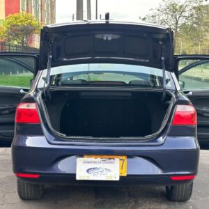 VOLKSWAGEN VOYAGE COMFORTLINE MT 1.6CC 2017: imagen 8