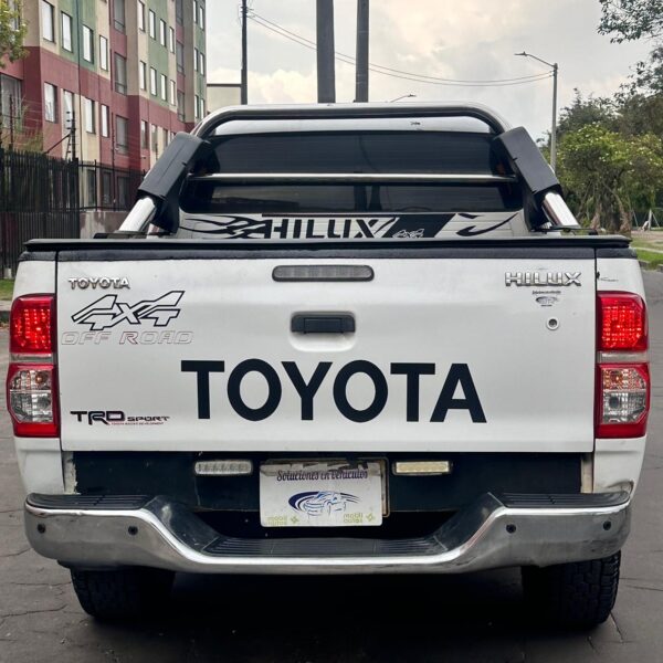 TOYOTA HILUX MT 2.7CC 4X4 2016: imagen 4