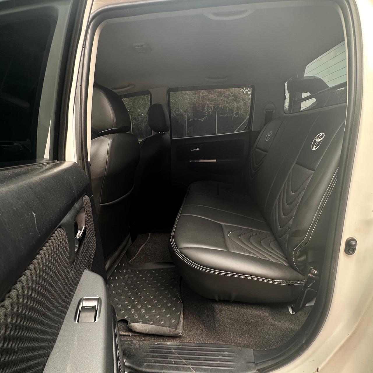 TOYOTA HILUX MT 2.7CC 4X4 2016: imagen 8