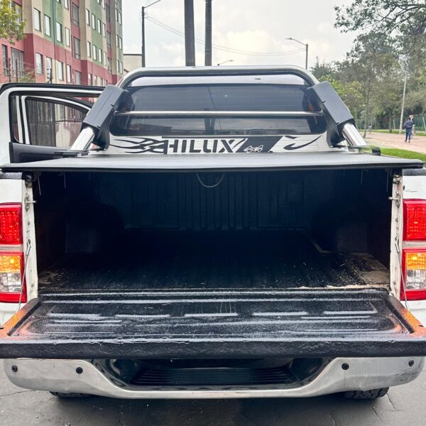 TOYOTA HILUX MT 2.7CC 4X4 2016: imagen 13