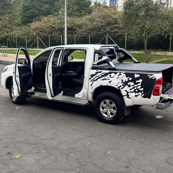 TOYOTA HILUX MT 2.7CC 4X4 2016: imagen 14