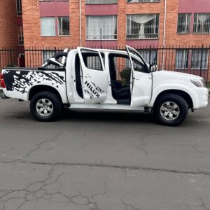 TOYOTA HILUX MT 2.7CC 4X4 2016: imagen 15