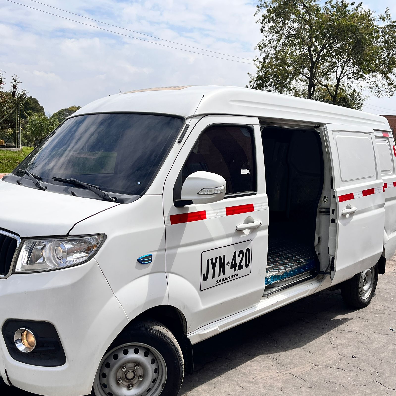 DFSK/DFM 1.2L MT 1.2CC  VAN CARGA 2023 ELECTRICA: imagen 16